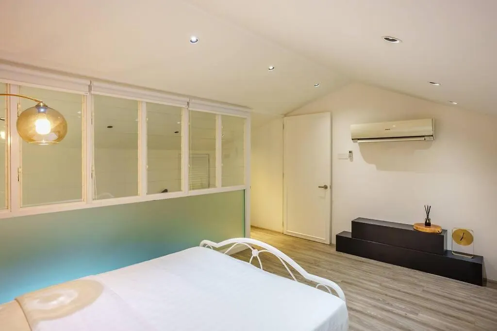 بيت للعطل فيلا Georgetown Minimalist Elegance 4Br 8Pax ماليزيا